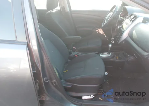 2017 Nissan Versa 1.6 Sv z USA, uszkodzony, nr VIN 3N1CN7AP4HL821395